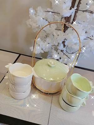 طقم شوربه ع حامل